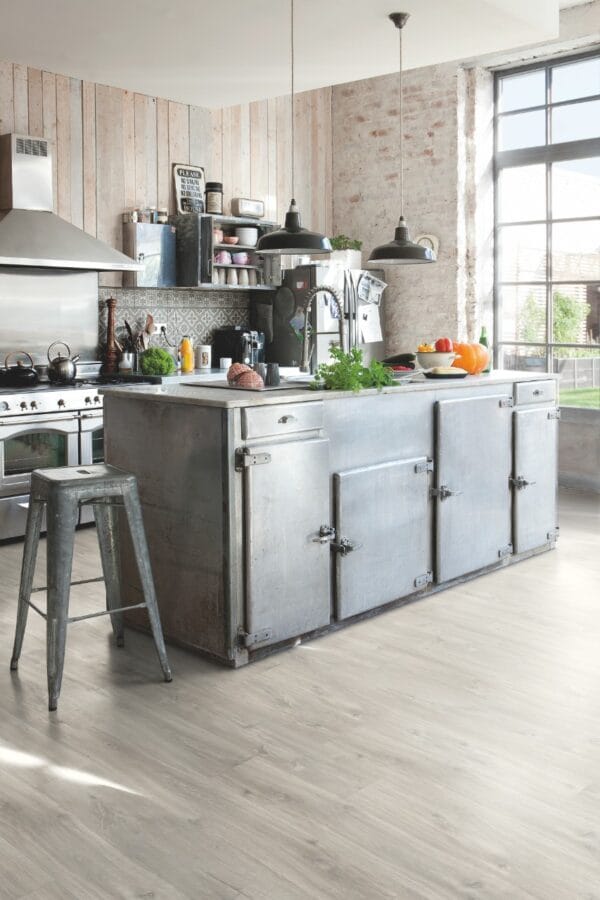 Quickstep Canyon Oak Grey Vinyl Flooring 2.105m2