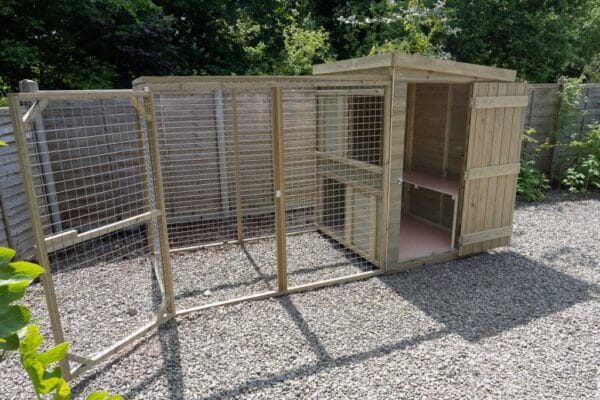 Large Dog Kennel & Run - Image 5