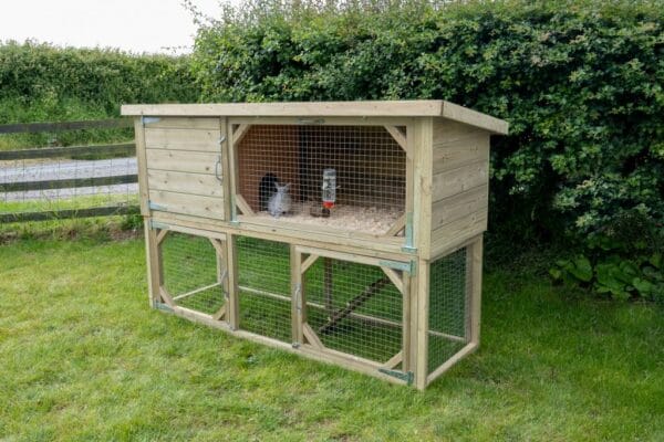 Rabbit or Guinea Pig Hutch - Image 17