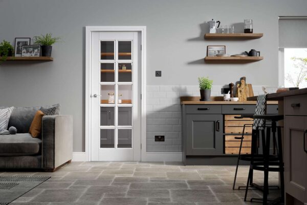 White Moulded SA 10L Glazed - Image 2